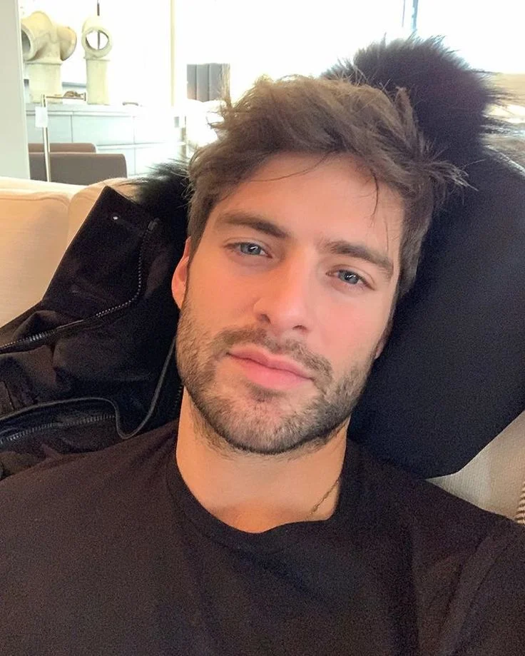 Max Hemsworth